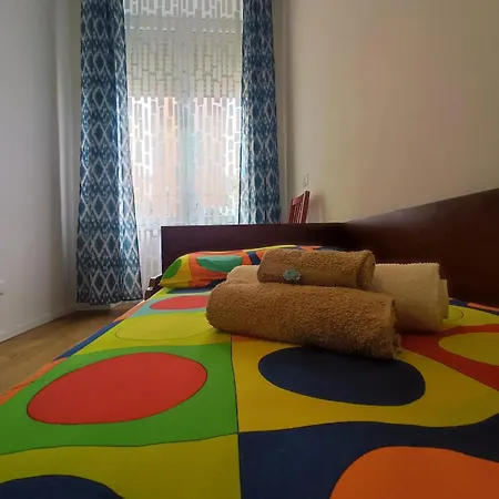 Appartamento In Viaggio Con Pippo - Ampio Con Ac Nei Pressi Di Piazza Bovio E Del Rivellino